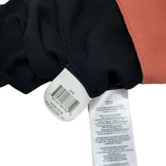 BCBGMaxazria Jane Color Block Blouse Size XS Split Tuxedo Hem Roll Tab S… - Picture 9 of 12